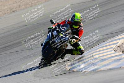 media/Jan-08-2022-SoCal Trackdays (Sat) [[1ec2777125]]/Turn 10 (2pm)/